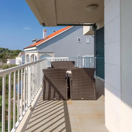 Sunlight Hvar Apartment *